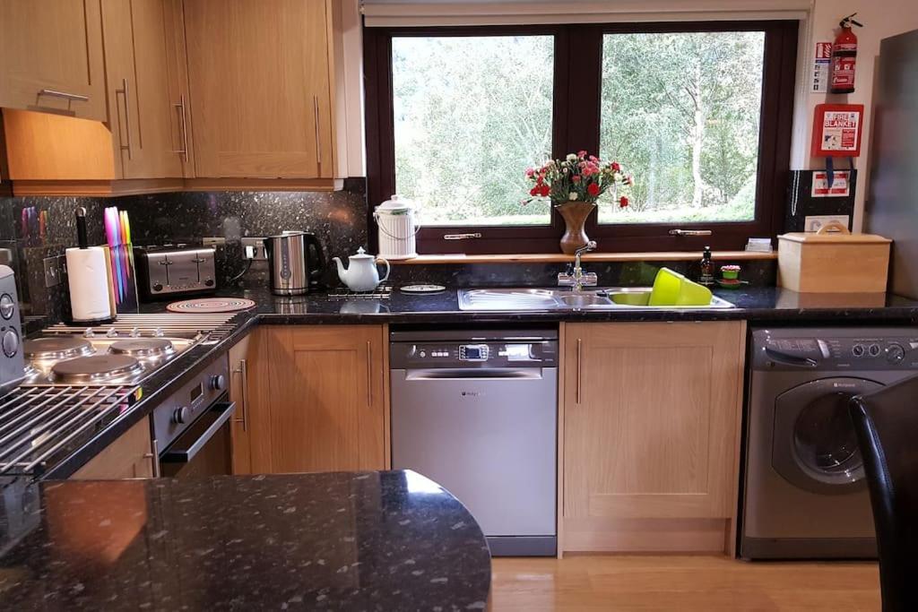 Roe Deer Cottage Near Glencoe Форт-Вільям Екстер'єр фото
